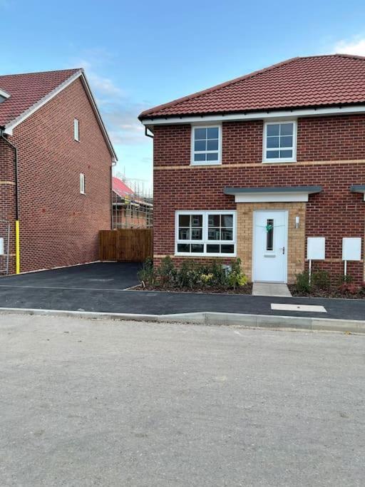 Stunning 3-Bed Risa House In Beeston Nottingham Villa Exterior photo